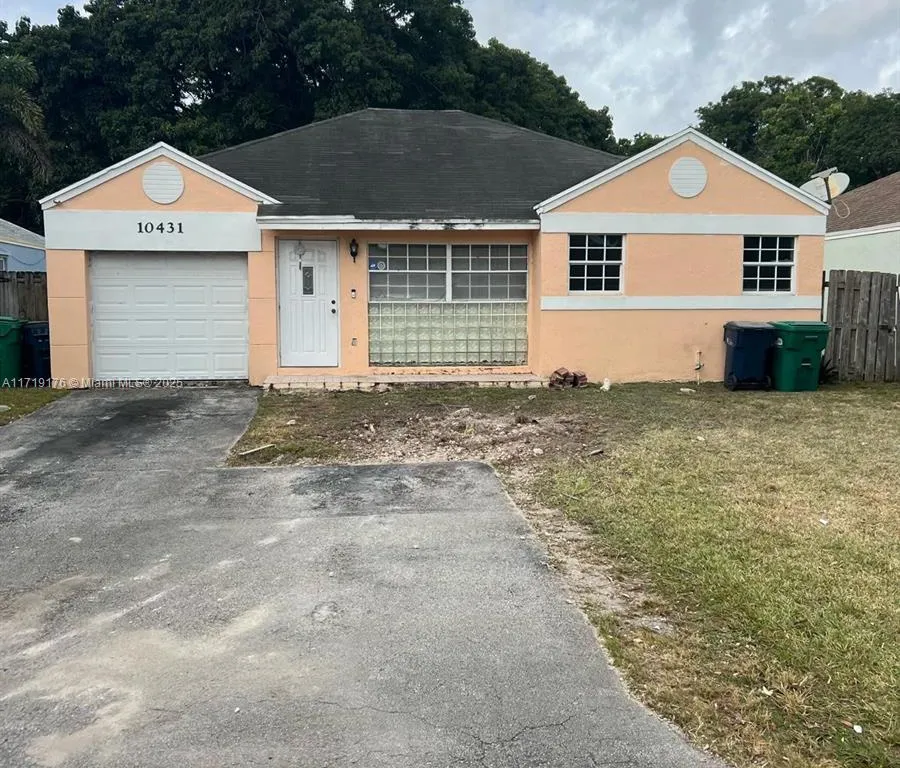 10431 SW 207th St, Cutler Bay FL 33189