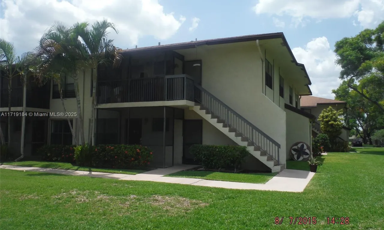10015 Winding Lake Rd # 103, Sunrise FL 33351