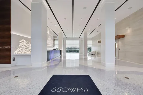 650 West Ave # 2005, Miami Beach FL 33139