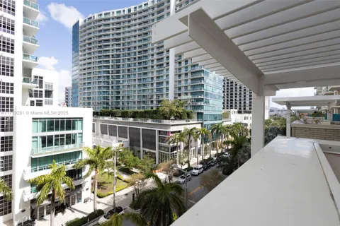 3250 NE 1st Ave # 502, Miami FL 33137