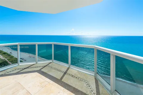 4775 Collins Ave # 3101, Miami Beach FL 33140