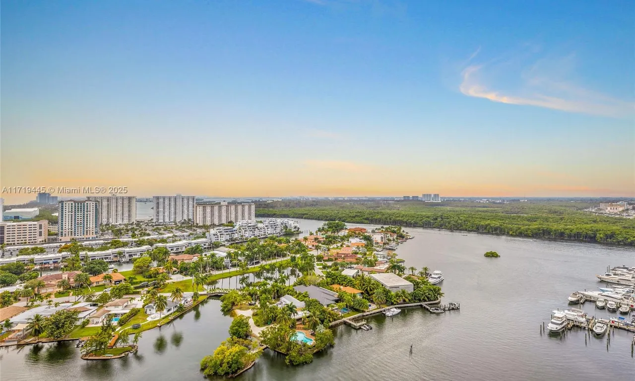 300 Sunny Isles Blvd # 2108, Sunny Isles Beach FL 33160