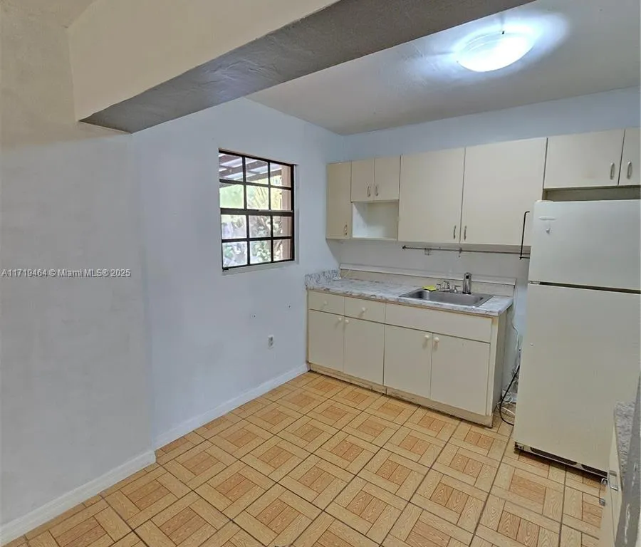 120 NW 43rd Pl # 2, Miami FL 33126