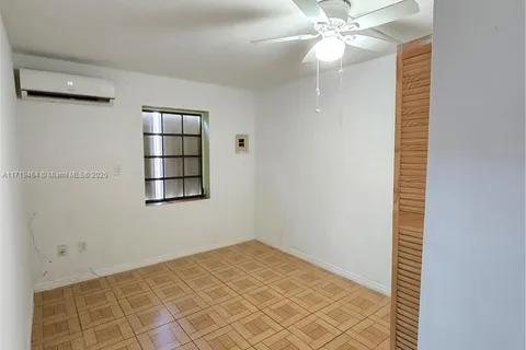 120 NW 43rd Pl # 2, Miami FL 33126