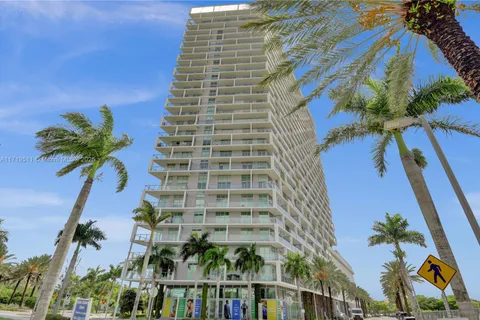 2000 Metropica Way # 2110, Sunrise FL 33323