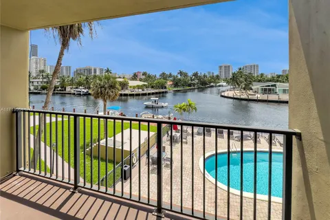 301 Golden Isles Dr # 307, Hallandale Beach FL 33009