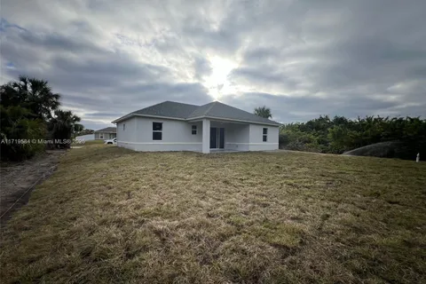 526 kilgour ave S, Lehigh Acres FL 33974