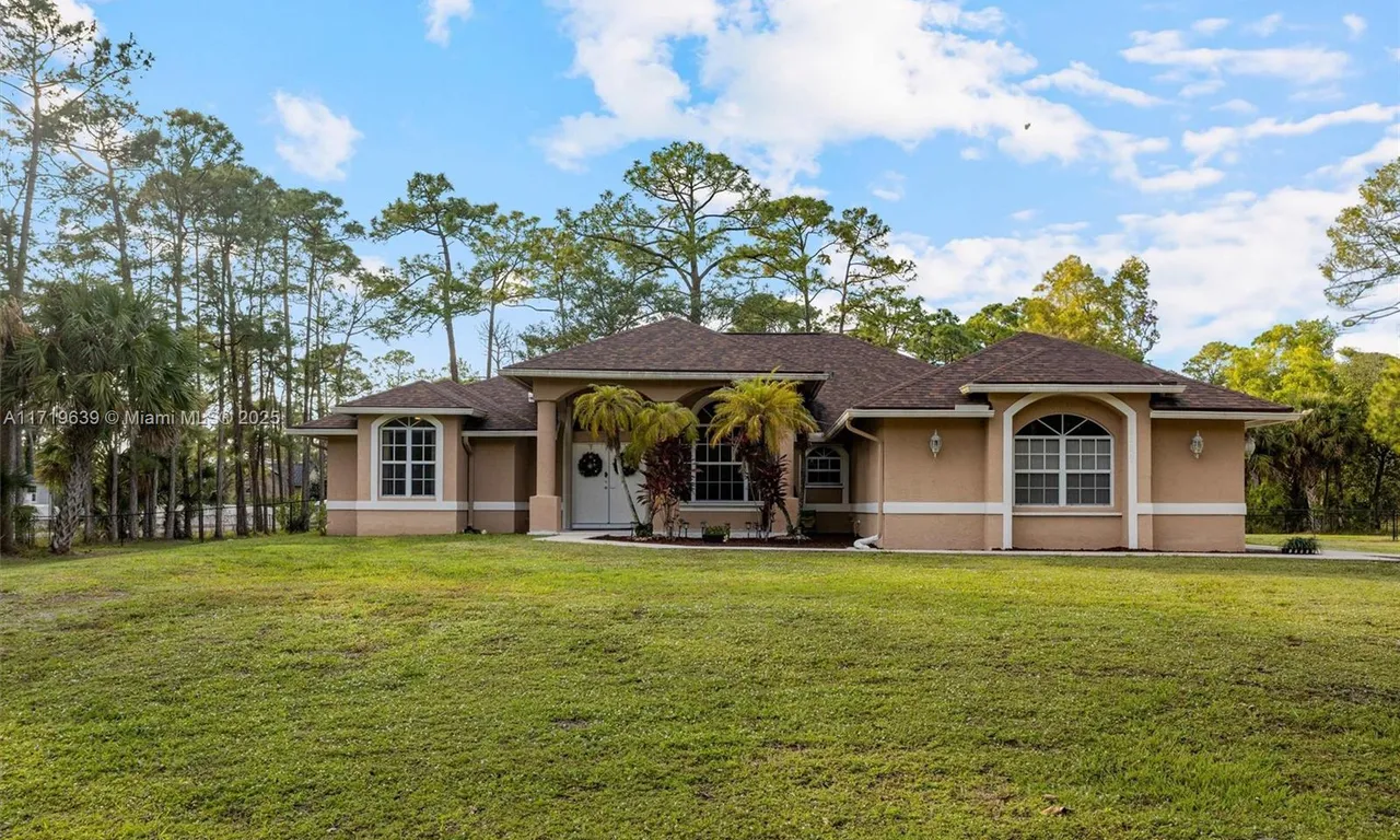 6839 Banyan Blvd, Loxahatchee FL 33470