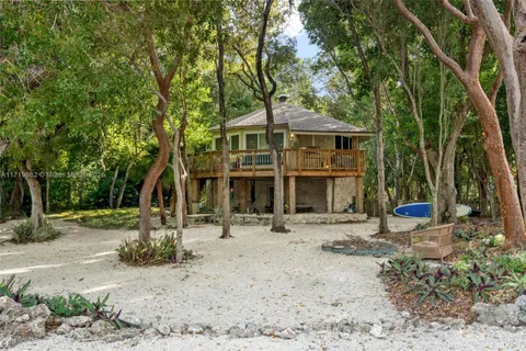 25 Sunset Rd, Key Largo FL 33037