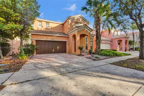 5223 SW 155th Way, Miramar FL 33027