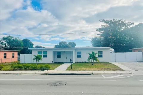 15915 NW 22nd Ave, Miami Gardens FL 33054