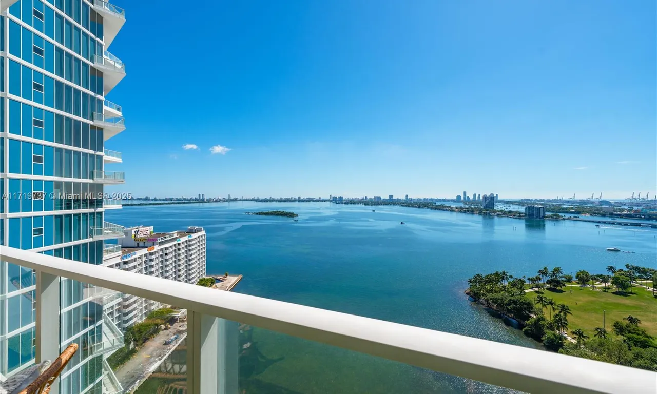 2020 N Bayshore Dr # 2206, Miami FL 33137