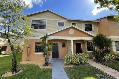 10472 NW 6th St # 10472, Pembroke Pines FL 33026