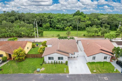 11186 SW 75th Ter, Miami FL 33173