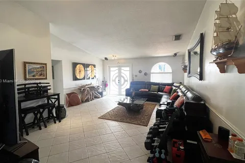 15321 SW 177th Ter, Miami FL 33187