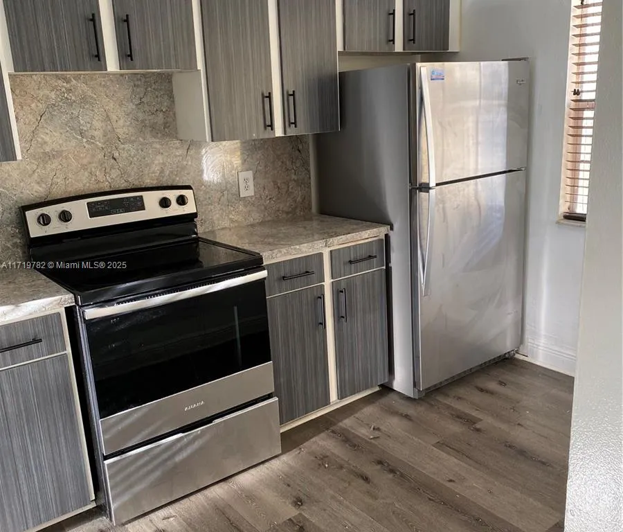 2113 Champions Way # 2113, North Lauderdale FL 33068