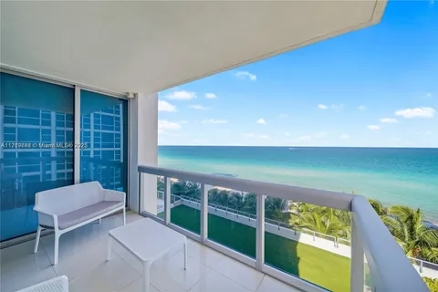 6899 Collins Ave # 808, Miami Beach FL 33141