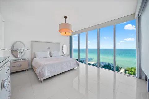 6899 Collins Ave # 808, Miami Beach FL 33141