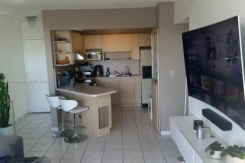 3551 SW 9 TE # 416, Miami FL 33135