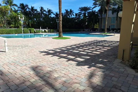 1745 E Hallandale Beach Blvd # 406W, Hallandale Beach FL 33009