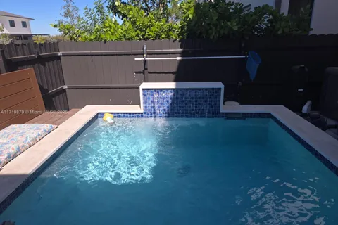249 NW 12th Ct # 1, Florida City FL 33034