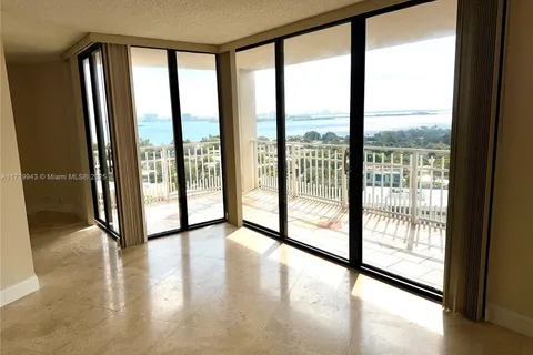 2000 NE Towerside Ter # 1508, Miami FL 33138