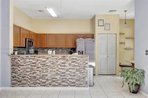 23152 SW 104th Ct, Cutler Bay FL 33190