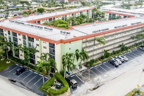 5300 NE 24th Ter # 121C, Fort Lauderdale FL 33308