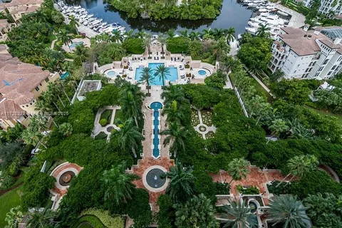 2000 Island Blvd # 308, Aventura FL 33160