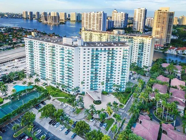 19380 Collins Ave # 326, Sunny Isles Beach FL 33160