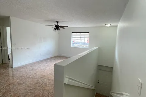 7425 W 22nd Ave # 202, Hialeah FL 33016