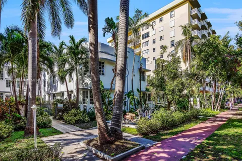 1000 Meridian Ave # 15, Miami Beach FL 33139