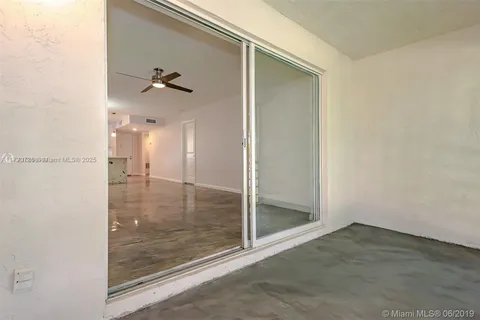 5510 N Lakewood Cir N # 523, Margate FL 33063