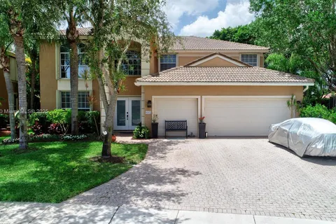 8682 Via Ancho Rd, Boca Raton FL 33433