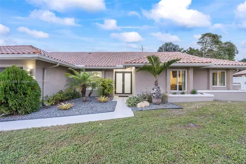 1740 NW 93rd Terrace, Plantation FL 33322