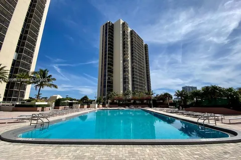 20301 W Country Club Dr # 1424, Aventura FL 33180