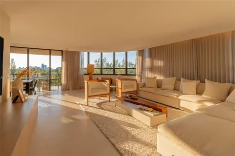 10175 Collins Ave # 407, Bal Harbour FL 33154