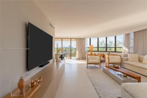 10175 Collins Ave # 407, Bal Harbour FL 33154
