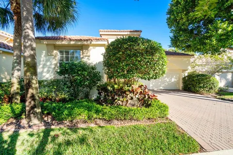 8729 Via Brilliante, Wellington FL 33411