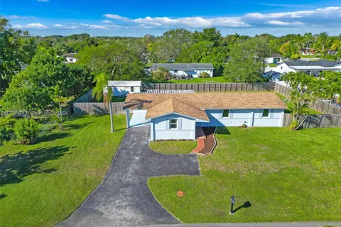 28124 SW 158th Pl, Homestead FL 33033