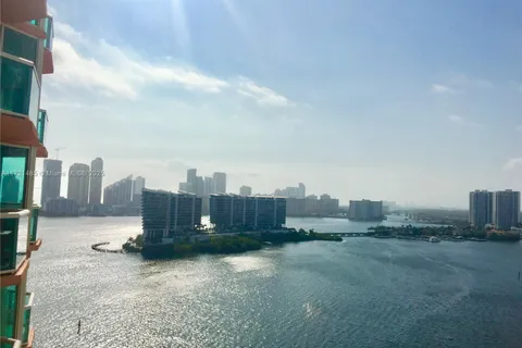 3370 Hidden Bay Dr # 2010, Aventura FL 33180