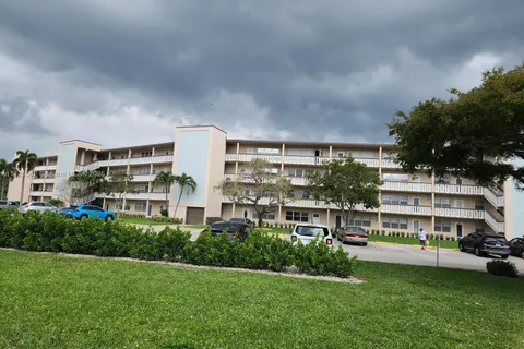 209 Southampton A # 209, West Palm Beach FL 33417