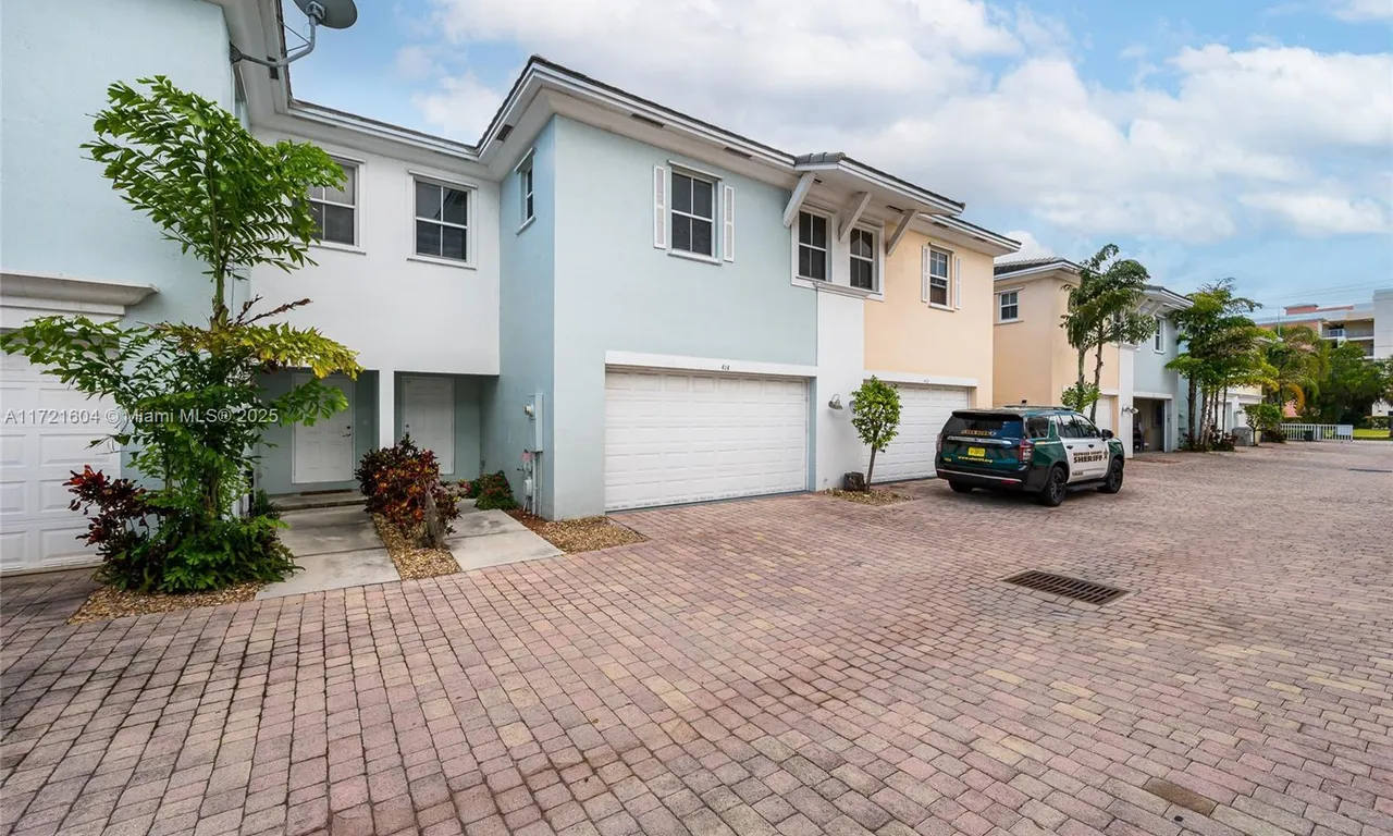 414 NE 1st Ave # 414, Pompano Beach FL 33060