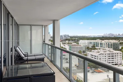 6799 Collins Ave # 1106, Miami Beach FL 33141