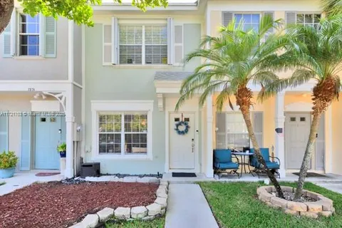 7833 Sanibel Dr # 7833, Tamarac FL 33321