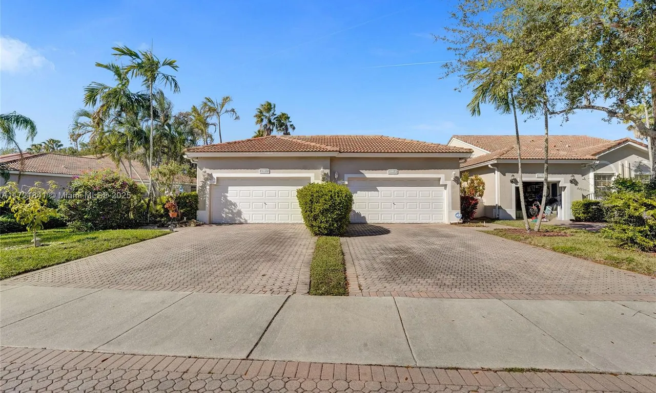 2351 E Aragon Blvd # 1, Sunrise FL 33313