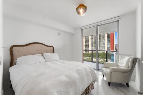 330 Sunny Isles Blvd # 801, Sunny Isles Beach FL 33160