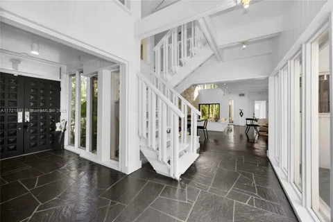 5600 Oakwood Ln, Coral Gables FL 33156