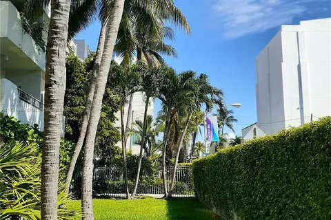 1610 Lenox Ave # 206, Miami Beach FL 33139
