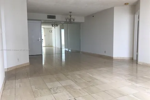 3600 Mystic Pointe Dr # 1717, Aventura FL 33180